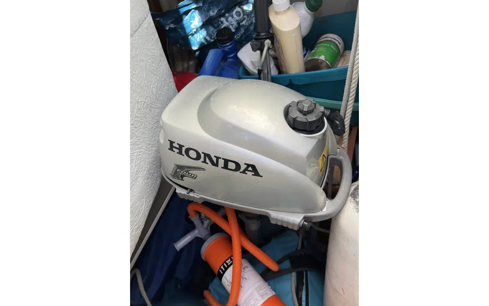 slider 16 Beneteau Oceanis 40