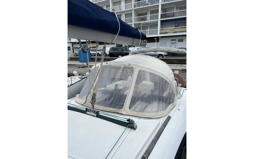 slider 18 Beneteau Oceanis 40