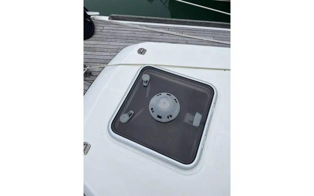 slider 19 Beneteau Oceanis 40