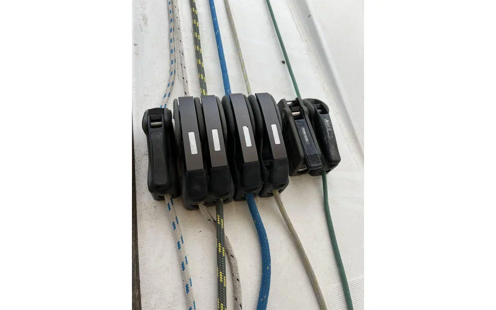 slider 39 Beneteau Oceanis 40