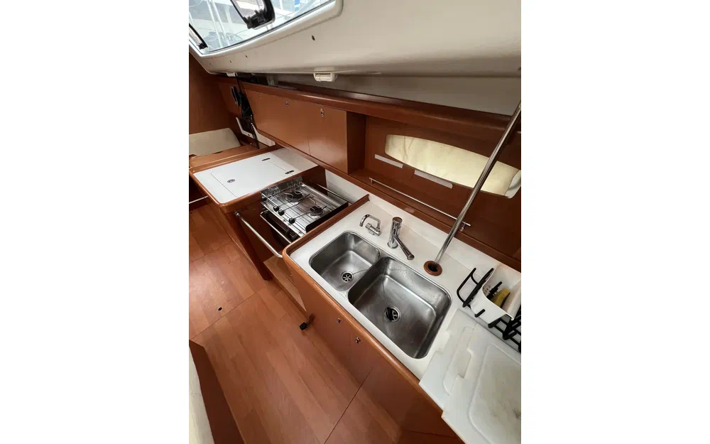 slider 48 Beneteau Oceanis 40
