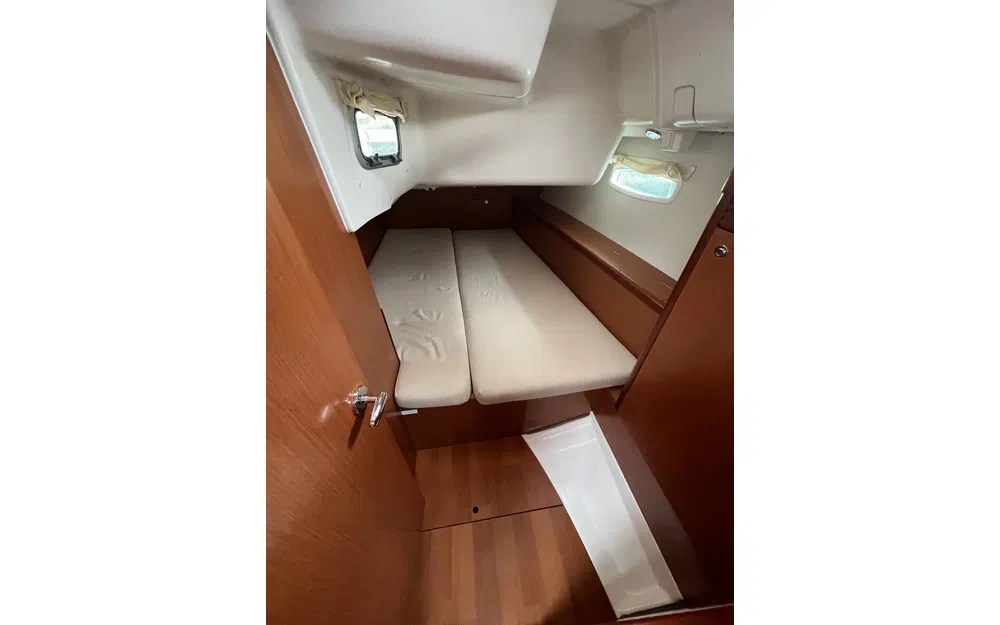 slider 53 Beneteau Oceanis 40