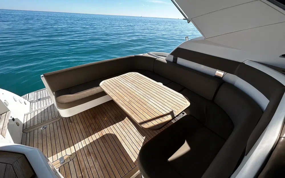 slider 12 Fairline Targa 38 Open