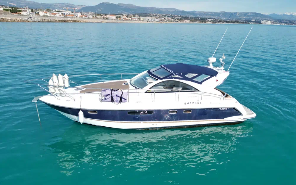 slider 6 Fairline Targa 38 Open