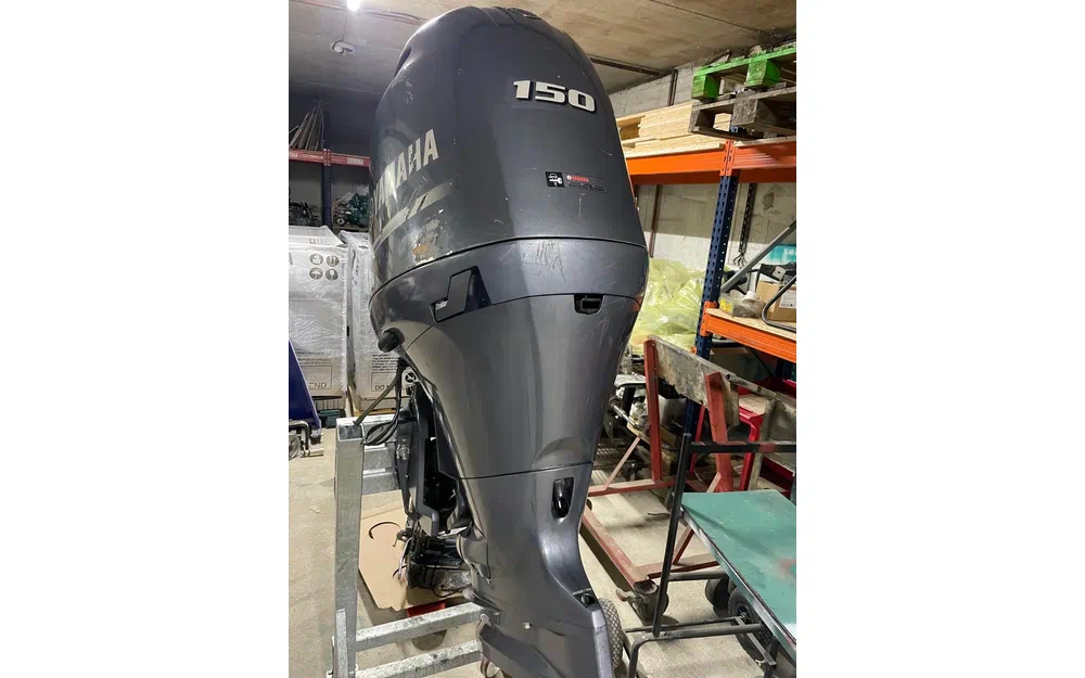 slider 1 F150DETX YAMAHA