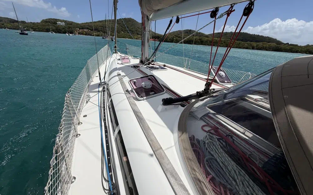 slider 11 Jeanneau Sun Odyssey 44i Performance