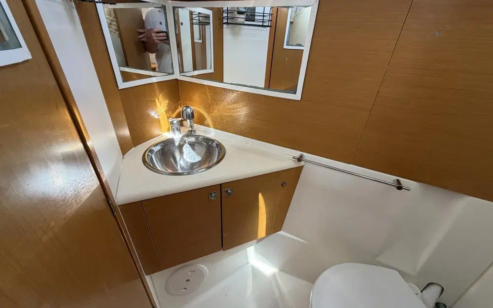 slider 32 Jeanneau Sun Odyssey 44i Performance