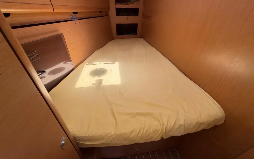 slider 36 Jeanneau Sun Odyssey 44i Performance