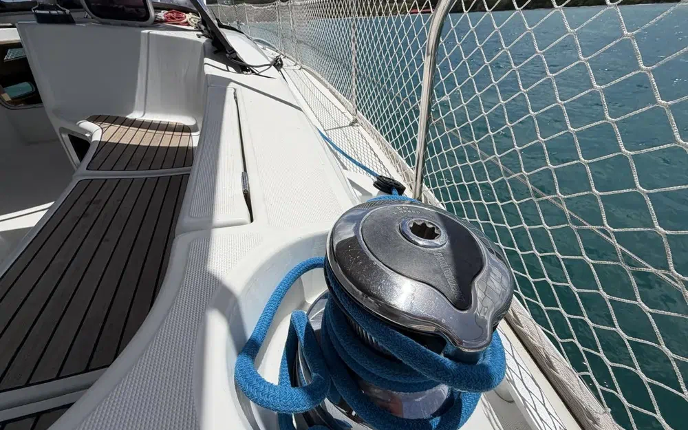 slider 8 Jeanneau Sun Odyssey 44i Performance