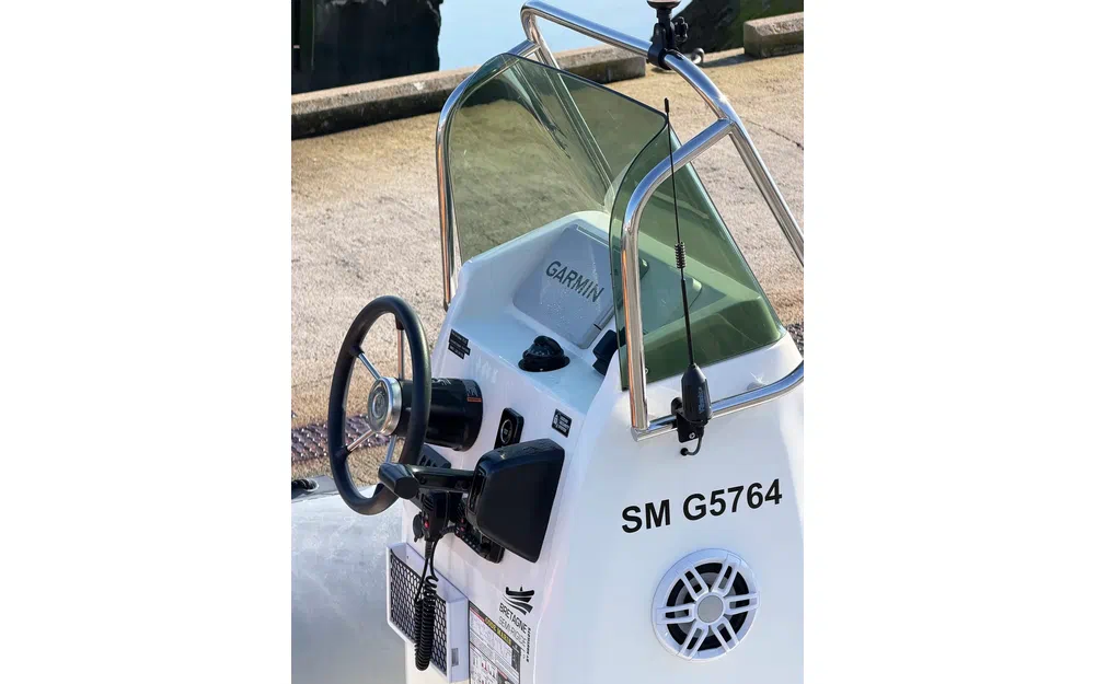 slider 1 3D Tender Patrol 650 Hypalon