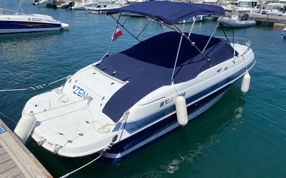 slider 1 Four Winns Sundowner 205