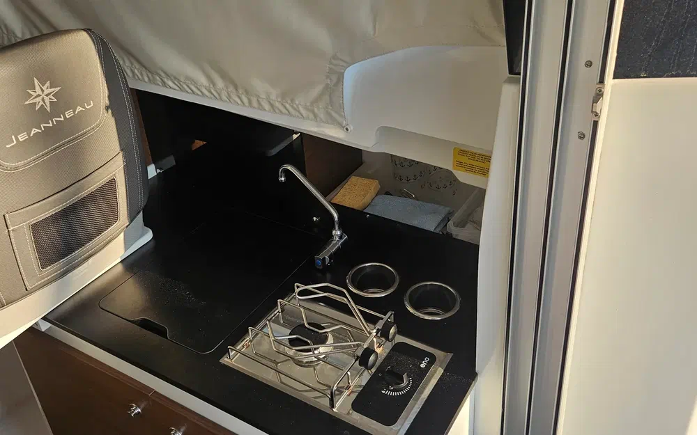 slider 6 Jeanneau Merry Fisher 695 Serie 2