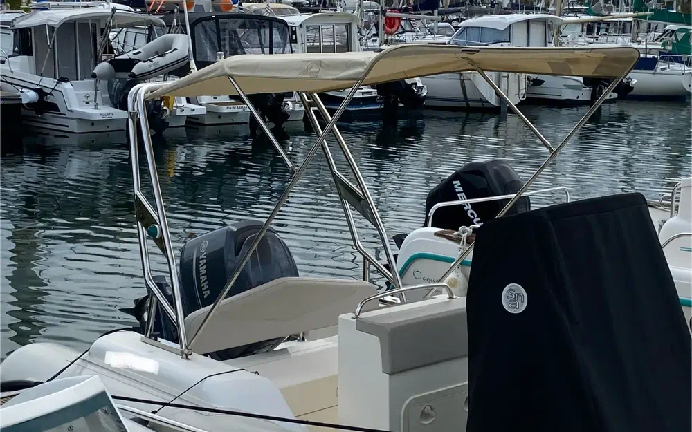 slider 4 Capelli Tempest 626