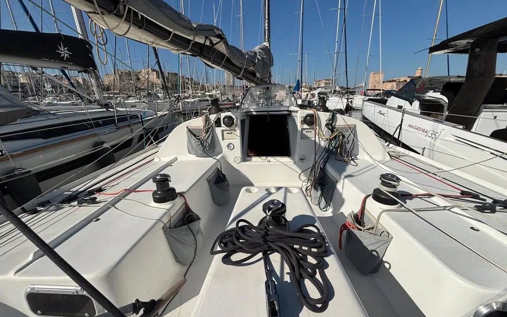 slider 4 Pogo Structures CLASSE 40