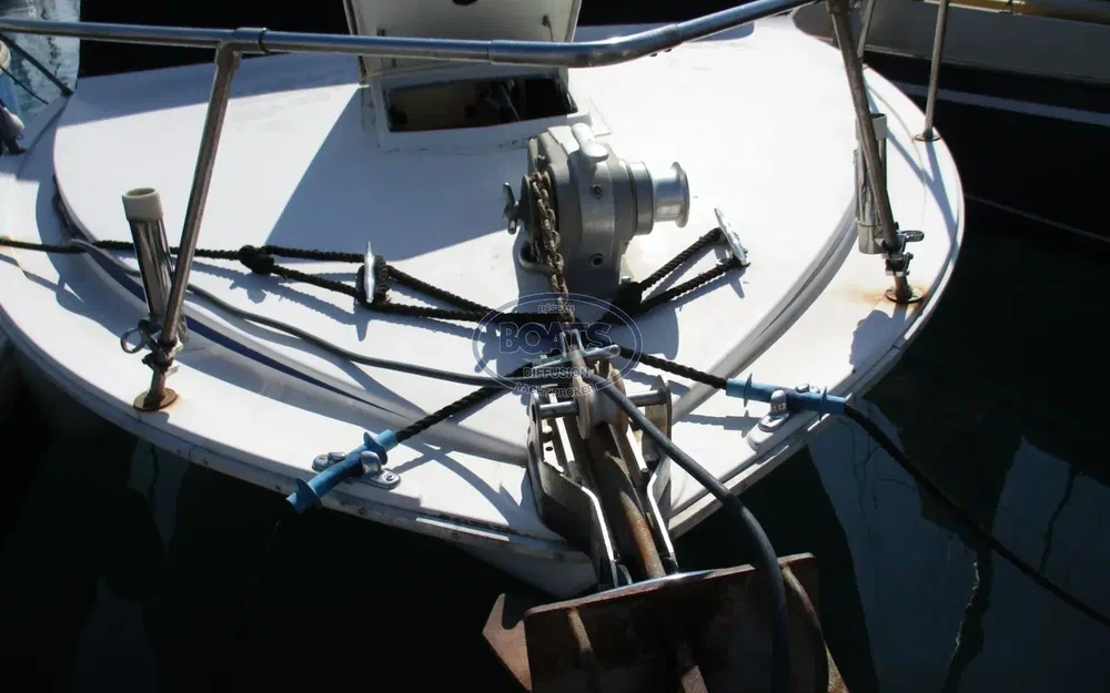 slider 12 Bertram 28