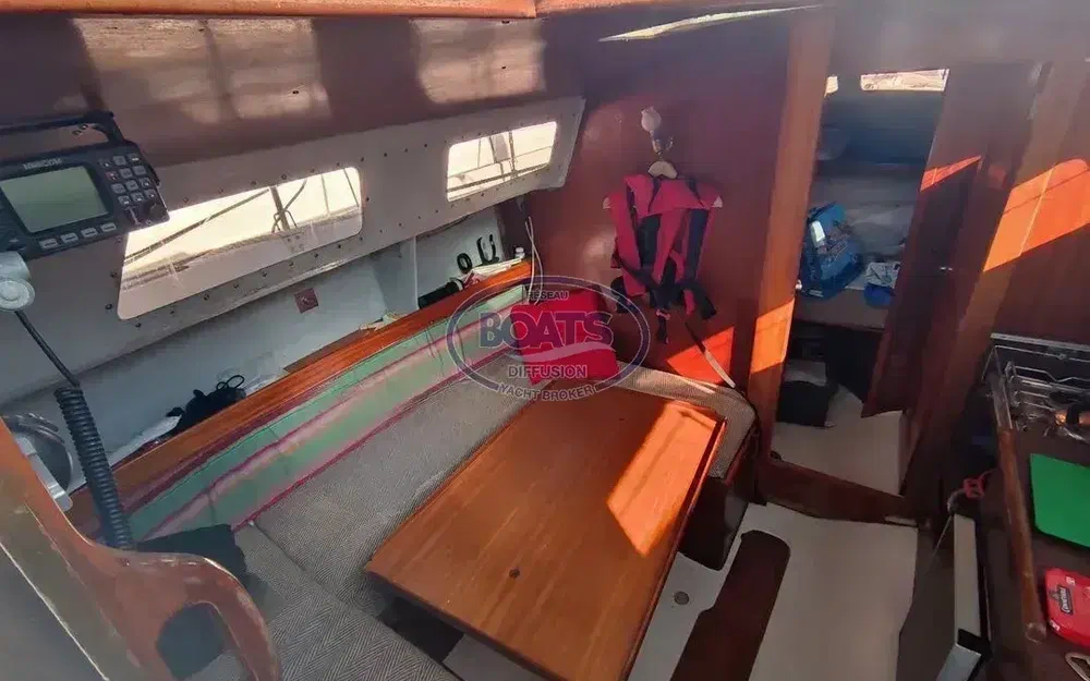 slider 1 Kirie Fifty 24