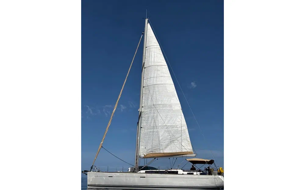 slider 8 Dufour 485 Grand Large