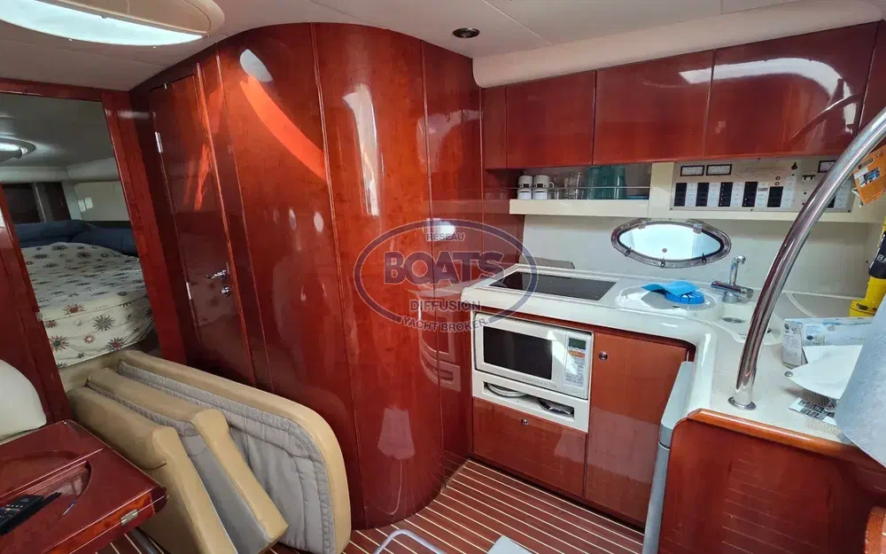 slider 11 Fairline Targa 37