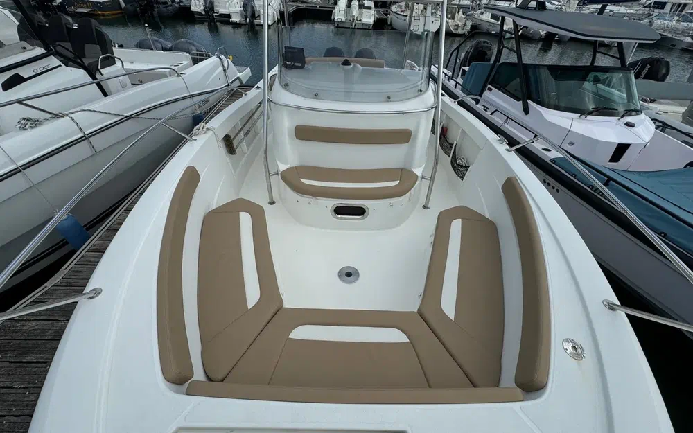 slider 14 Jeanneau Cap Camarat 8.5 CC