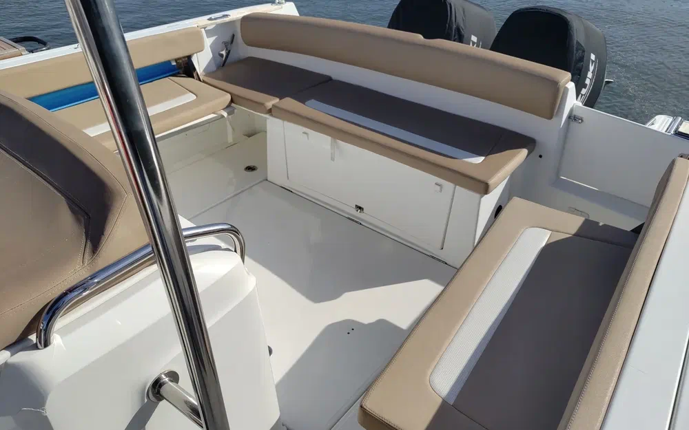 slider 22 Jeanneau Cap Camarat 8.5 CC