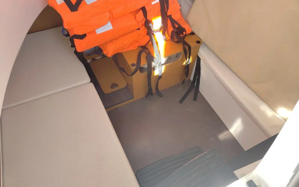 slider 26 Jeanneau Cap Camarat 8.5 CC