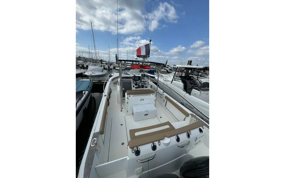 slider 26 Jeanneau Cap Camarat 8.5 CC