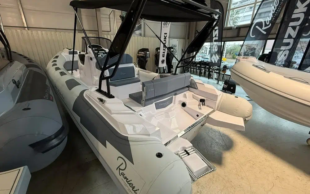 slider 20 Ranieri Cayman 26 Sport Diving