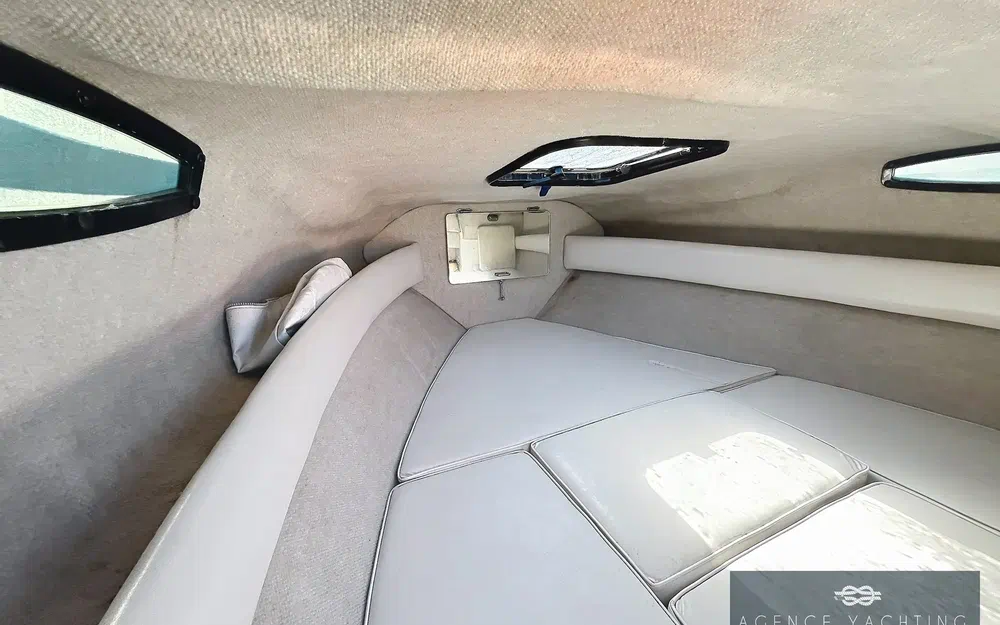 slider 9 Chaparral 190 SSI