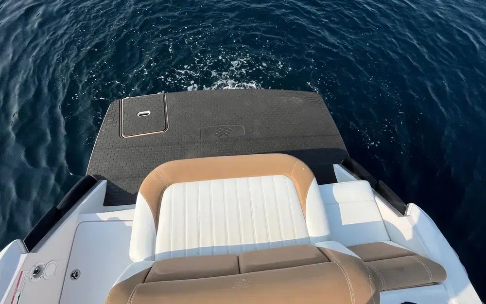 slider 6 Four Winns SL 262