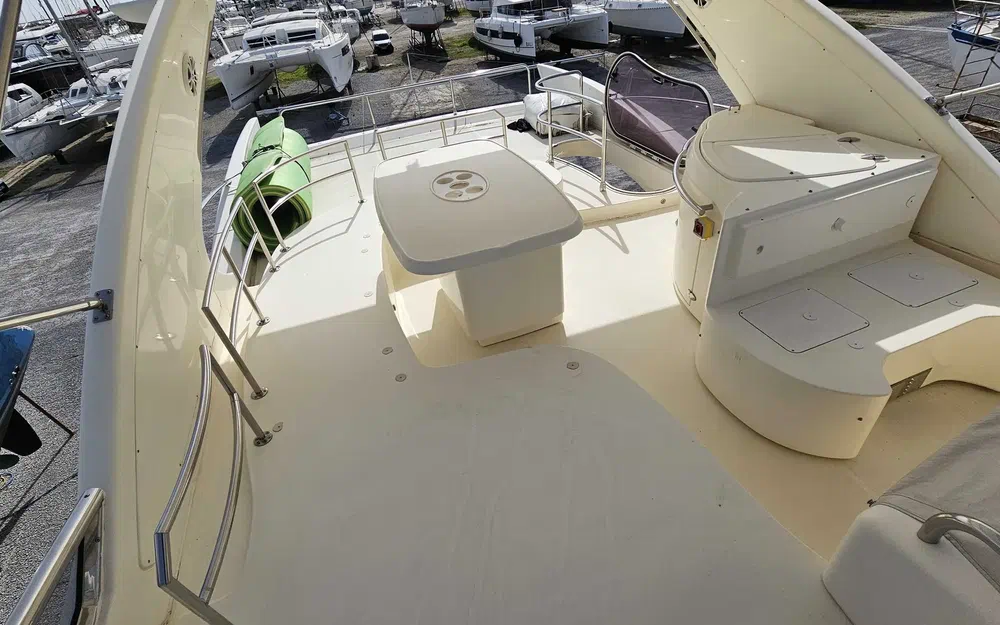 slider 9 Azimut 62 E