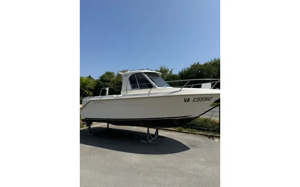 slider 0 Guymarine Evada 640