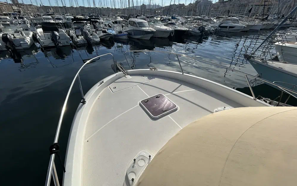 slider 4 Jeanneau Cap Camarat 8.5 WA