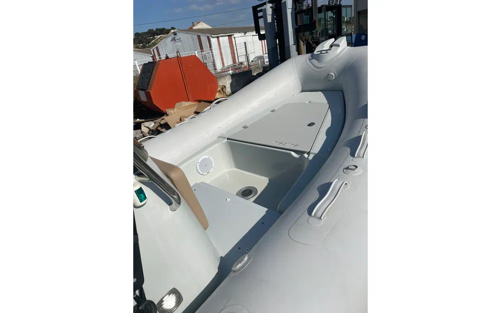 slider 8 Zodiac Medline 500