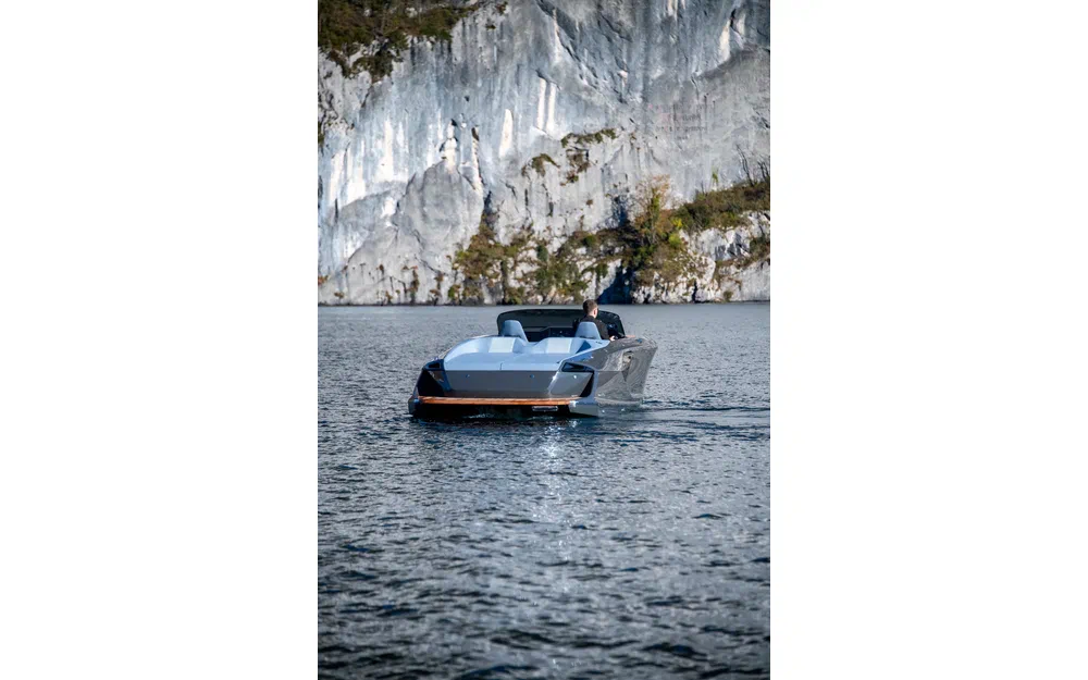 slider 14 Frauscher 797 Spectre