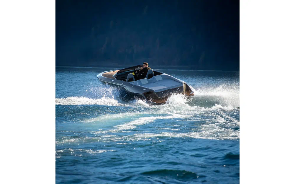 slider 18 Frauscher 797 Spectre