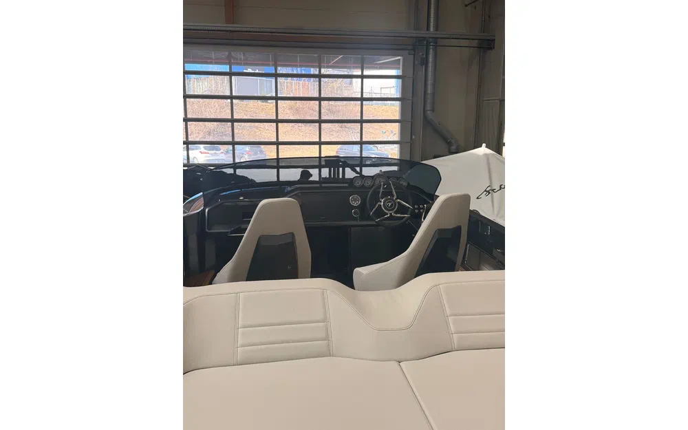 slider 6 Frauscher 797 Spectre