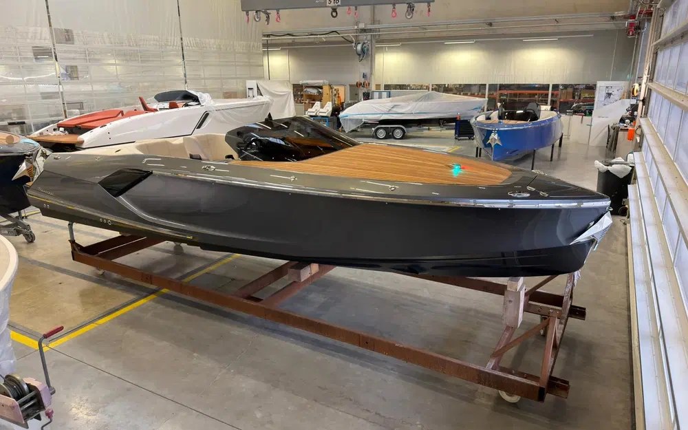 slider 0 Frauscher 797 Spectre