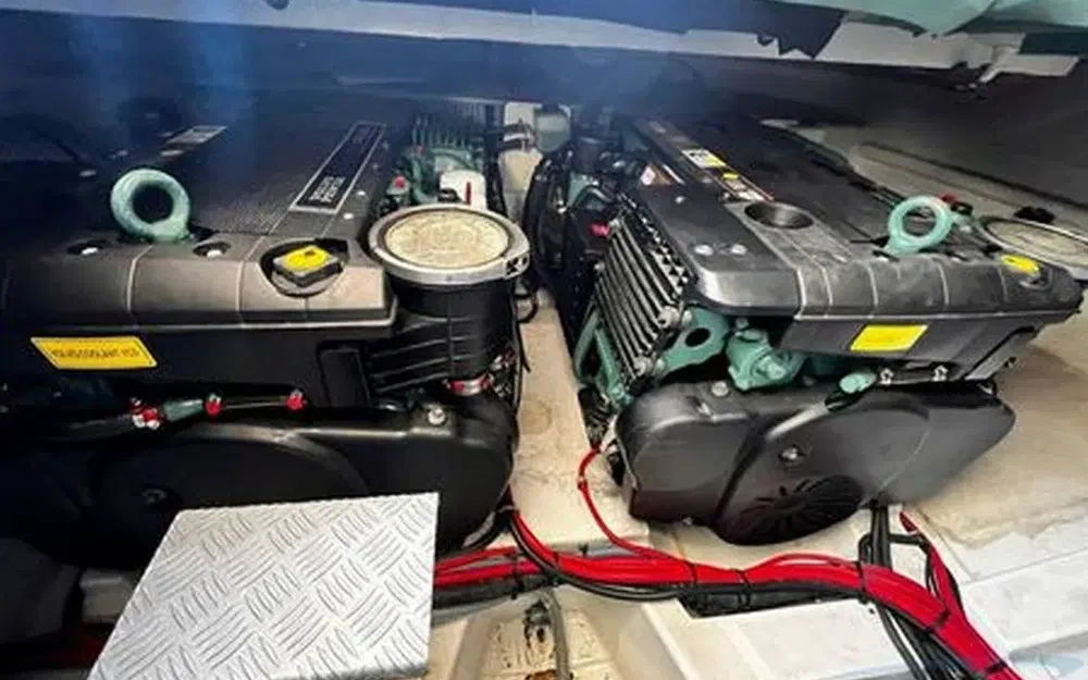 slider 16 Beneteau Grand Turismo GT 38