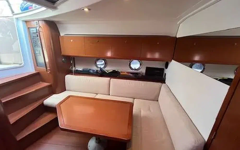 BeneteauGrand Turismo GT 38