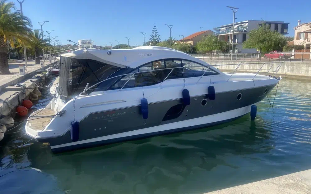 slider 19 Beneteau Grand Turismo GT 38