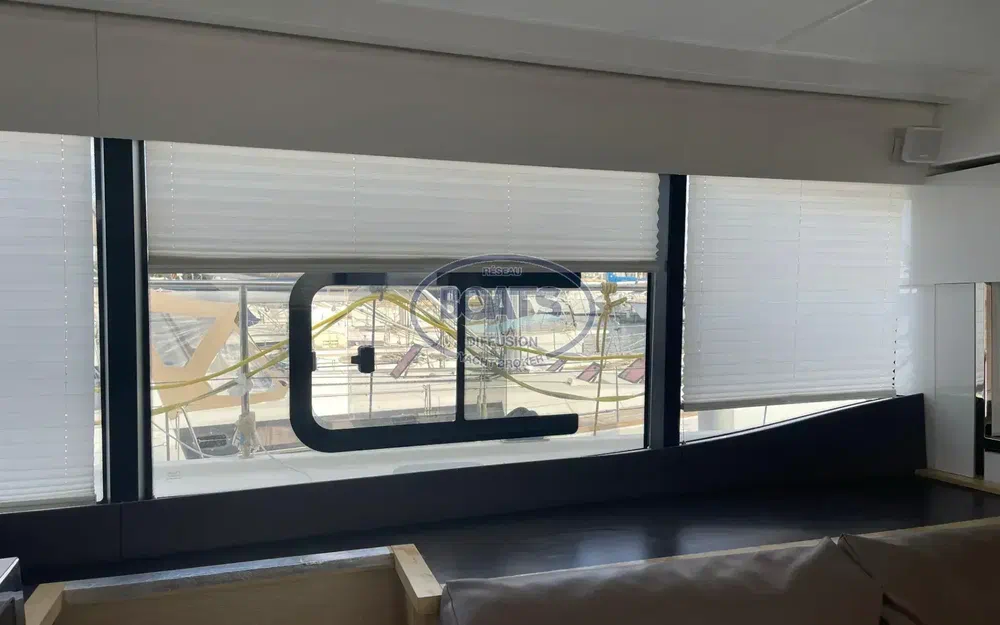 slider 5 Fountaine Pajot My 44