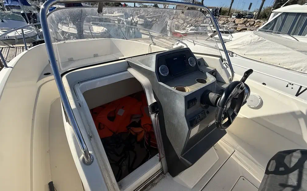 slider 5 Quicksilver Activ 675 Open