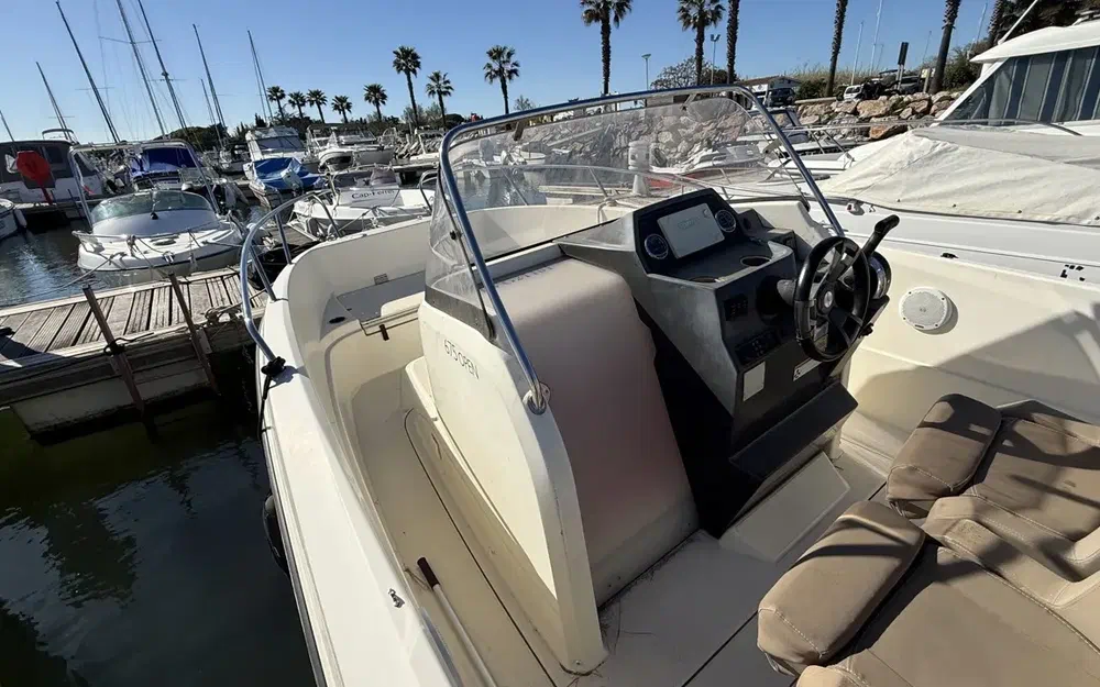 slider 7 Quicksilver Activ 675 Open