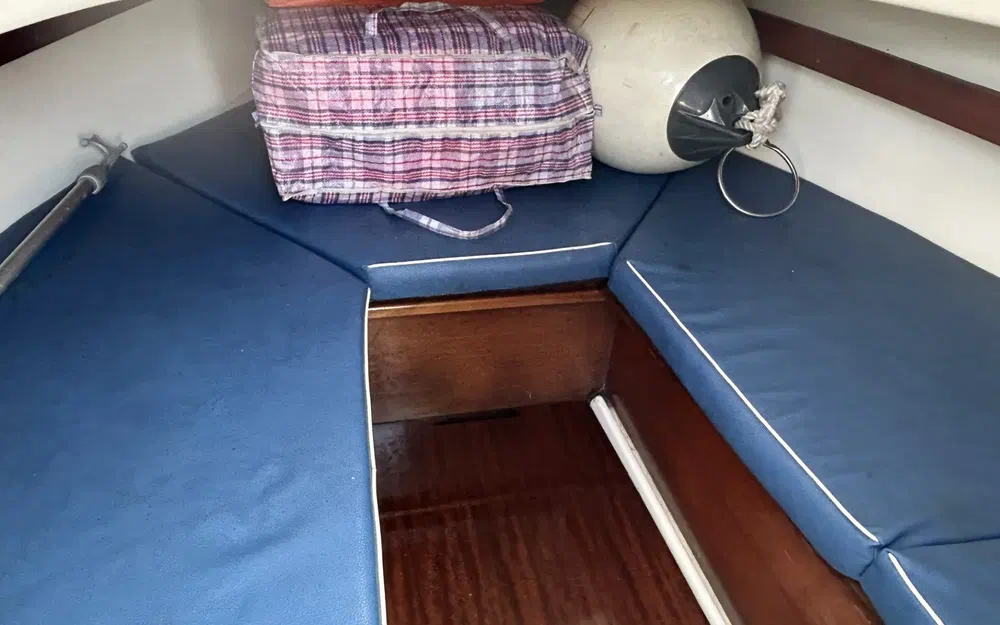 slider 13 Jeanneau Cap Camarat 625 WA