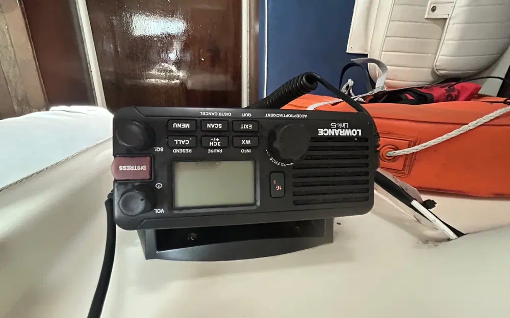 slider 14 Jeanneau Cap Camarat 625 WA