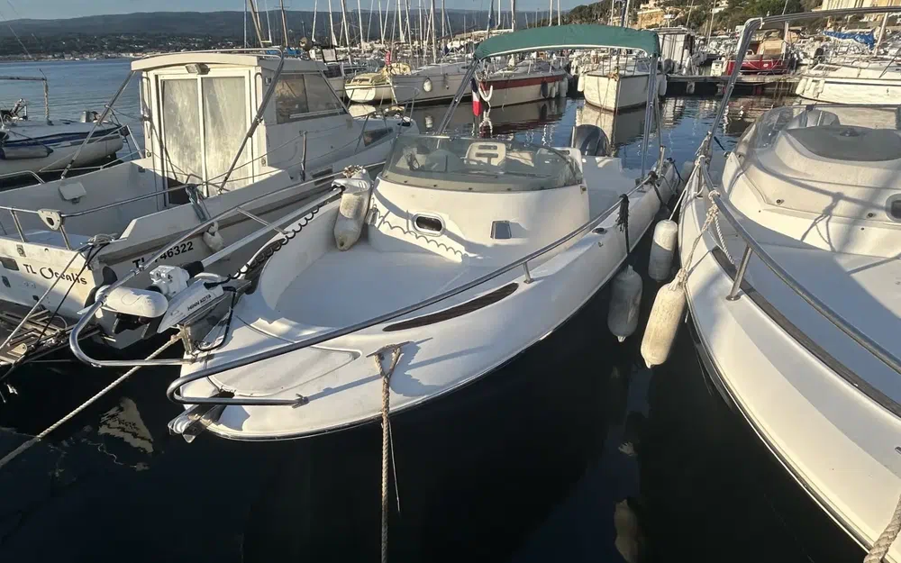 slider 2 Jeanneau Cap Camarat 625 WA