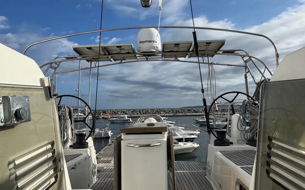 slider 2 Jeanneau Sun Odyssey 490