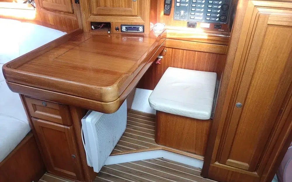 slider 34 Dufour 38 Classic