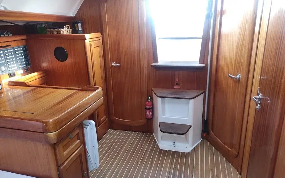 slider 37 Dufour 38 Classic