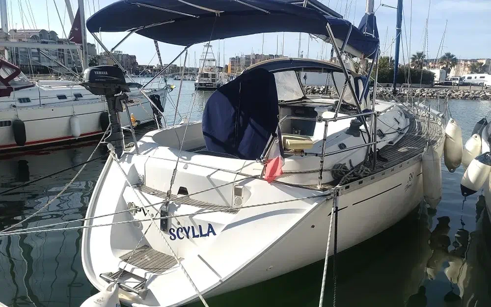 slider 3 Dufour 38 Classic